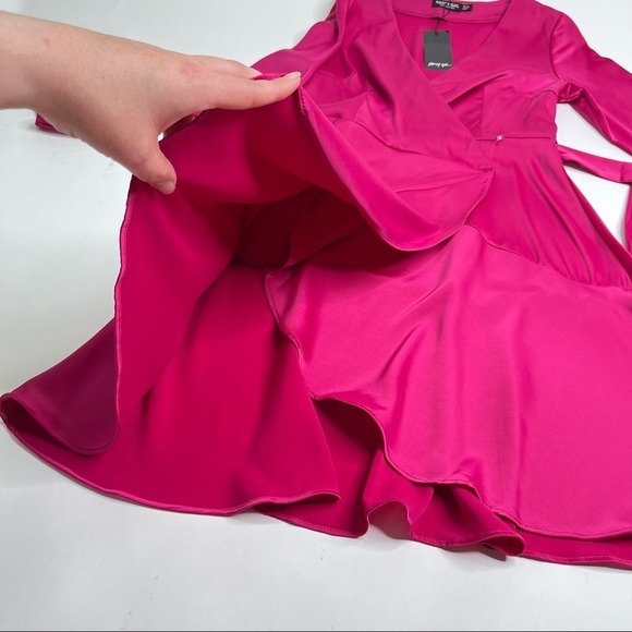 Brand NEW with tags still attached 😊 - Picture 12 of 15